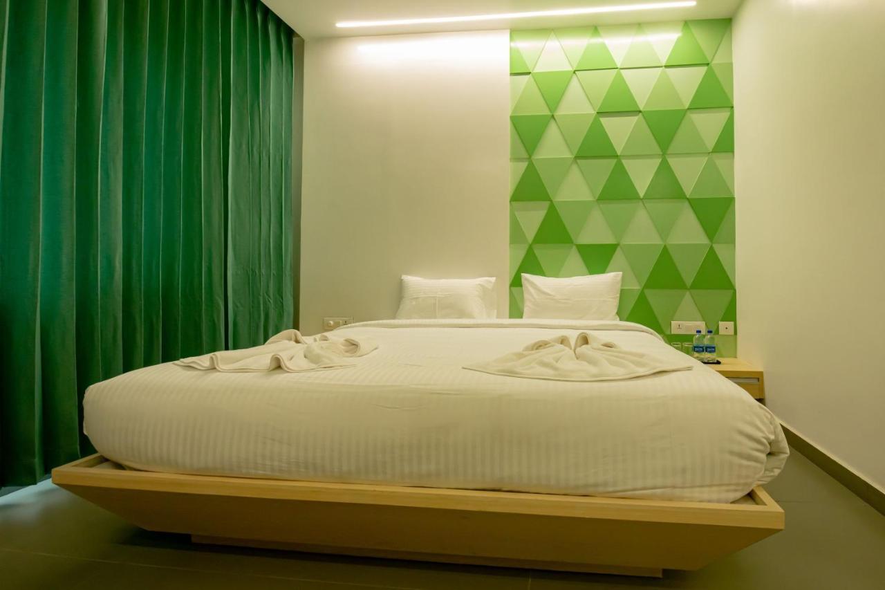 Rathna Residency - Near Us Consulate Hotel Chennai Eksteriør billede