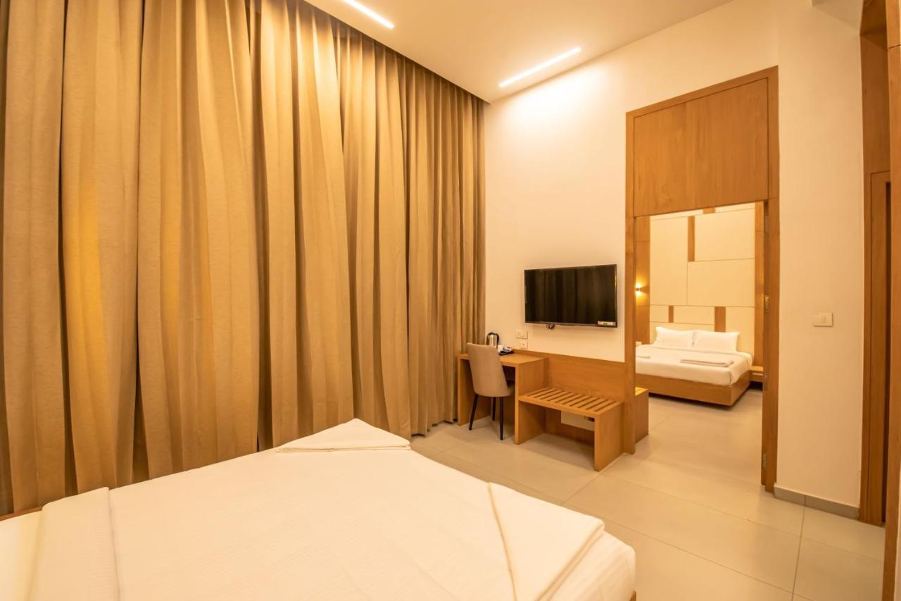Rathna Residency - Near Us Consulate Hotel Chennai Eksteriør billede