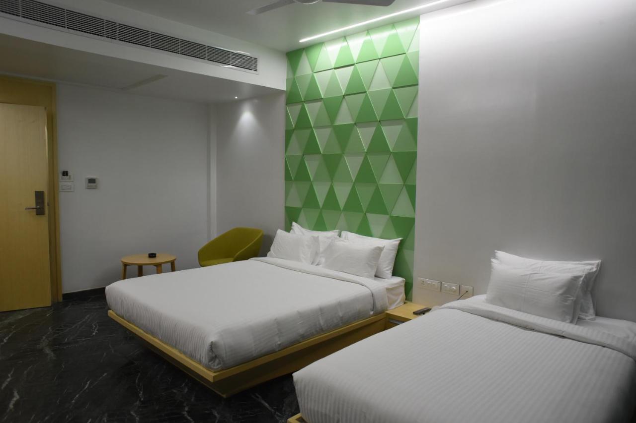 Rathna Residency - Near Us Consulate Hotel Chennai Eksteriør billede