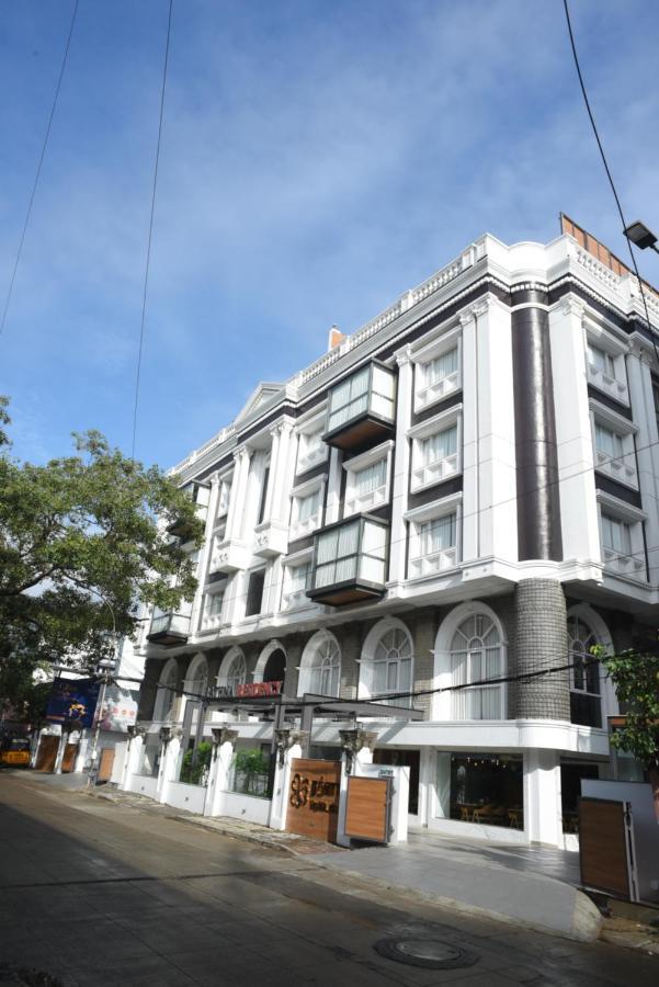 Rathna Residency - Near Us Consulate Hotel Chennai Eksteriør billede